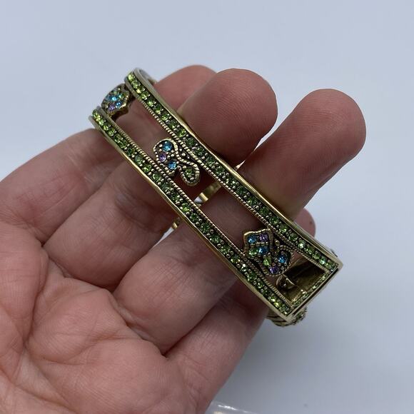 Heidi DAUS Sparkling Showoff PEACOCK BRACELET Clamper Bangle Crystal in Box - Picture 12 of 13